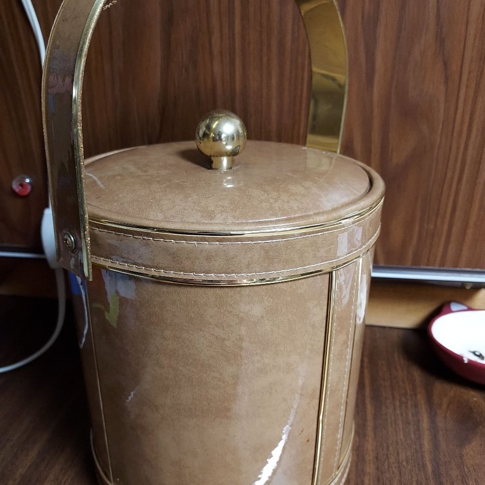 Vintage-Style Tan Ice Bucket with Gold Trim
